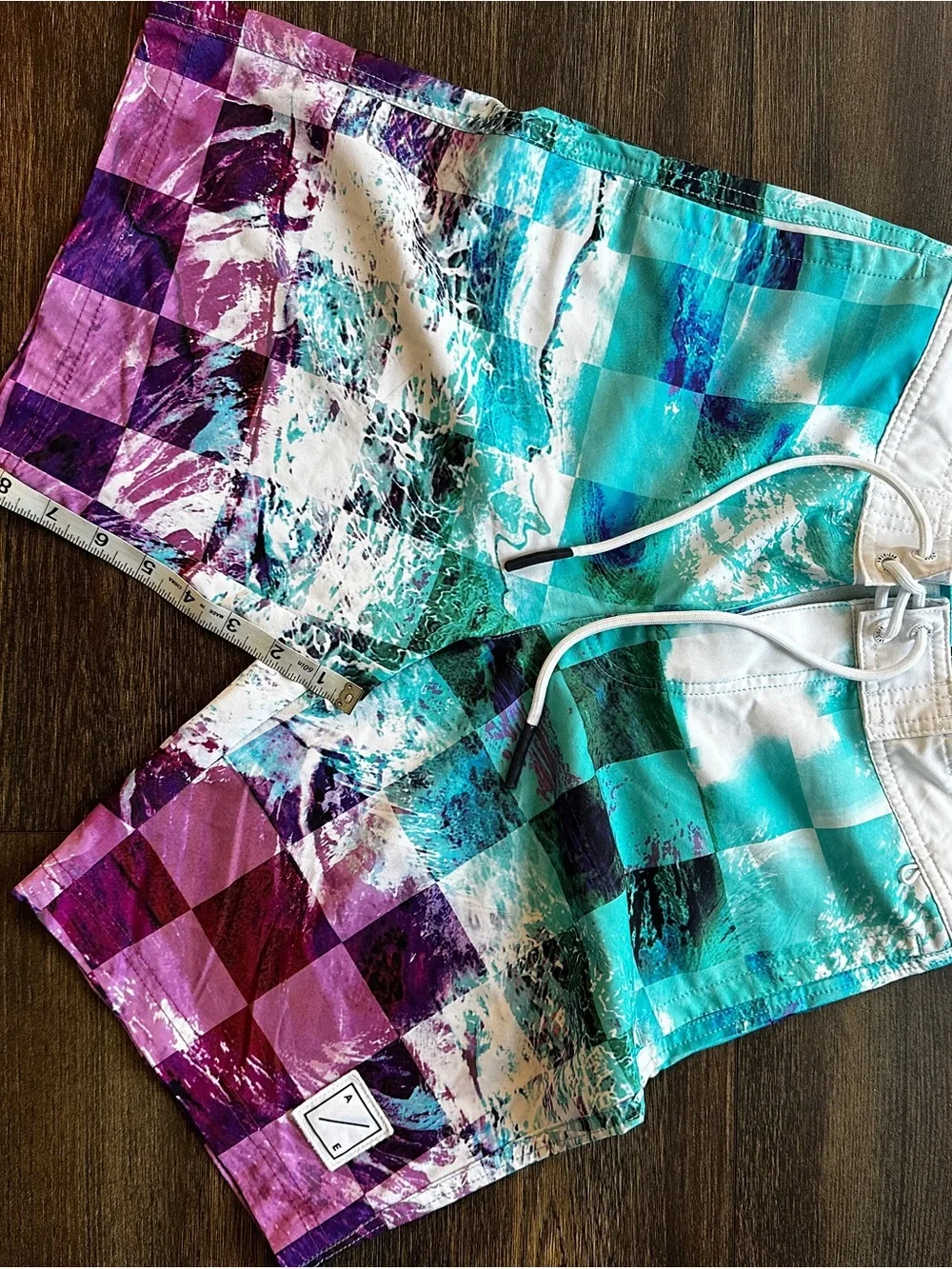 American Eagle XS Men's Gradient Aqua & Purple Check Swim Trunks
